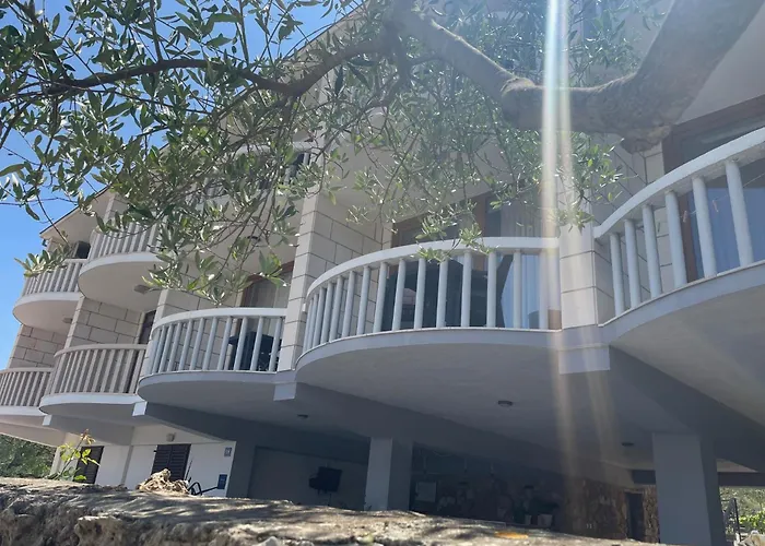 Daire Nb Apartments By The Sea Lumbarda