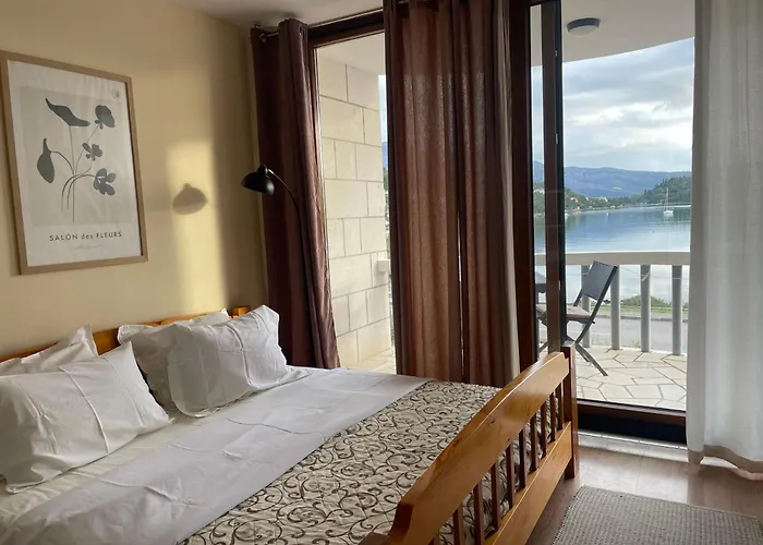 Nb Apartments By The Sea Daire *