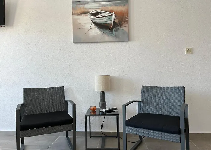 Nb Apartments By The Sea Daire Lumbarda