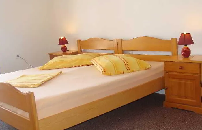 Nb Apartments By The Sea Daire *