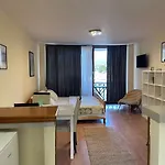 Nb By The Sea Apartamento