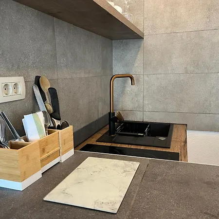 Apartman Ana By The Sea *