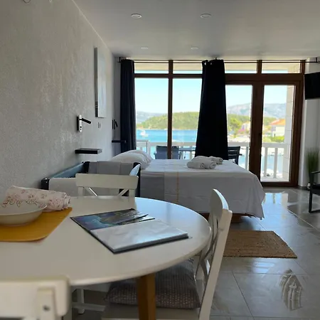 Ana By The Sea * Lumbarda