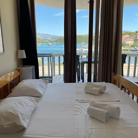 Nb By The Sea Apartamento Lumbarda