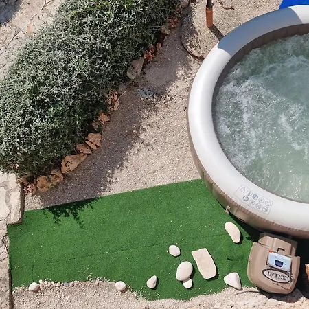 Ana By The Sea Lumbarda