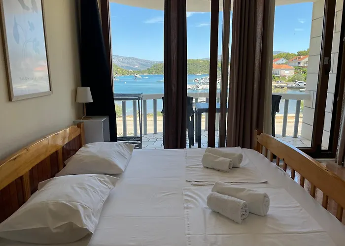 Nb By The Sea Lägenhet Lumbarda